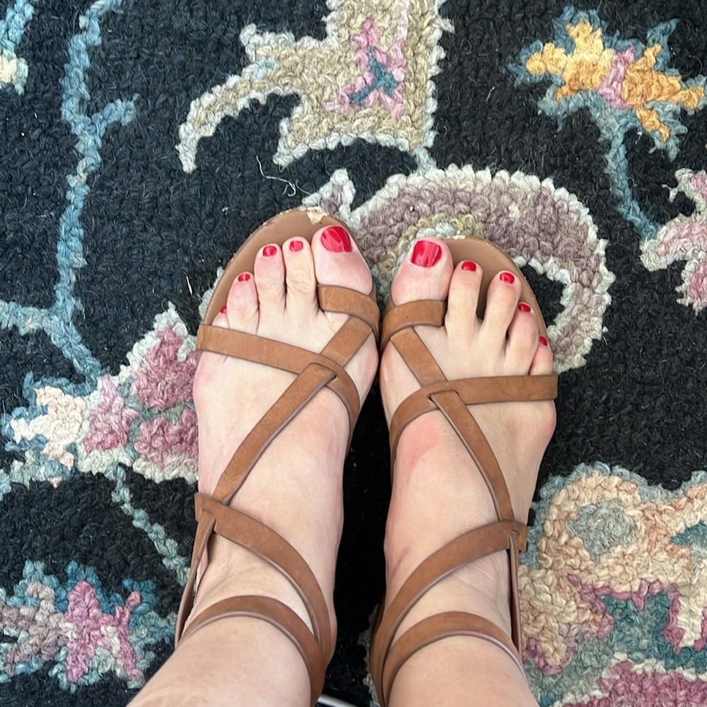 Jenni Kayne Strappy Sandals - Picture 2 of 10